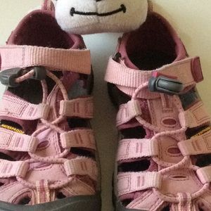 Keen Shoes - Keen Shoes Keen Shoes - Keen Shoes